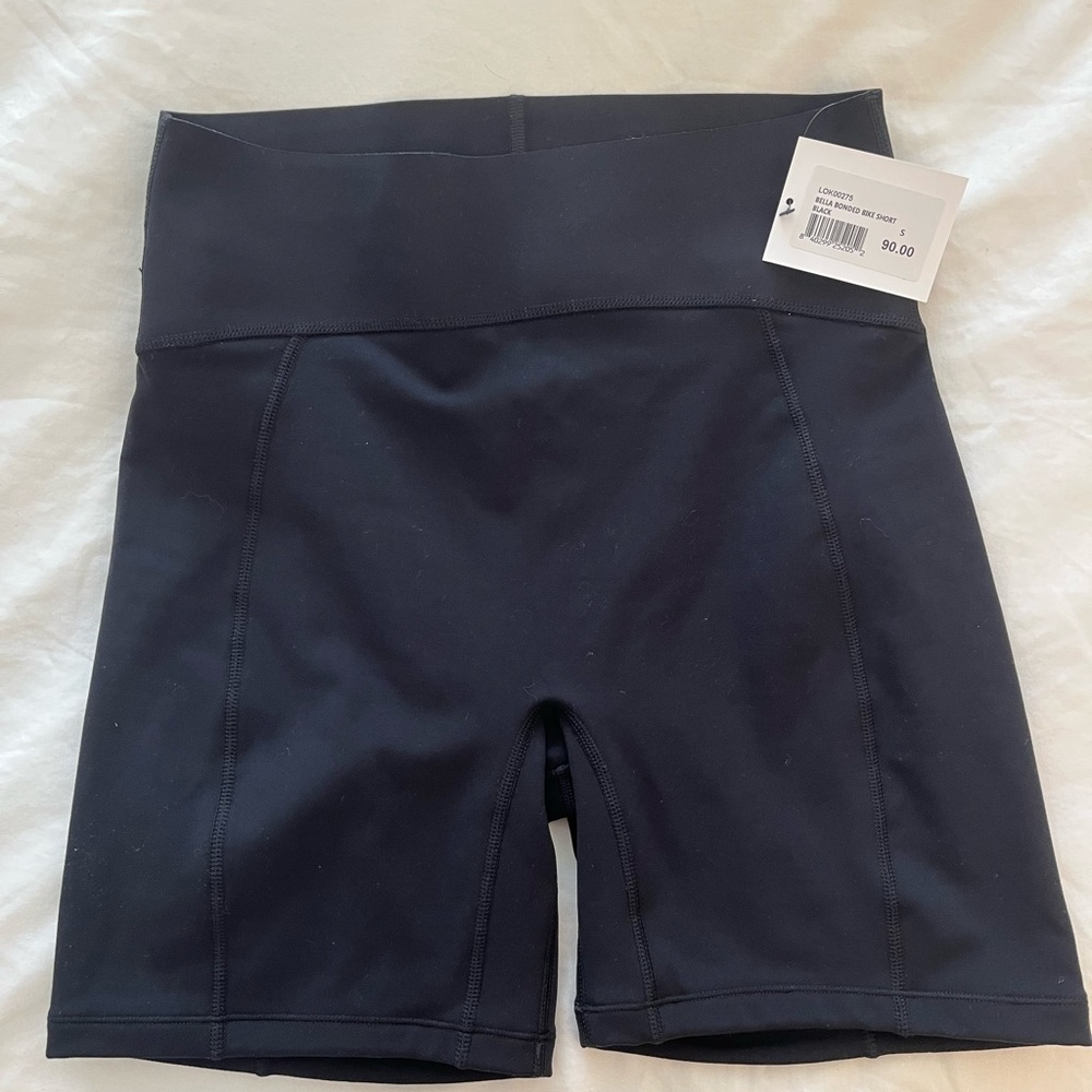NWT Bandier biker shorts